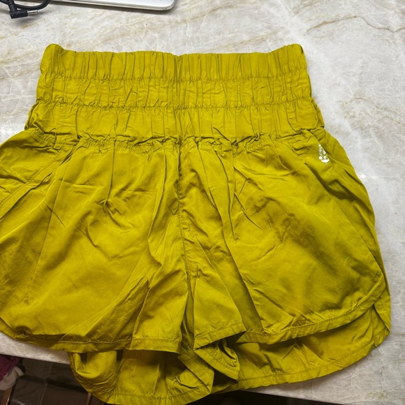 Free People The Way Home shorts size small color: sulfur springs - Picture 2 of 3